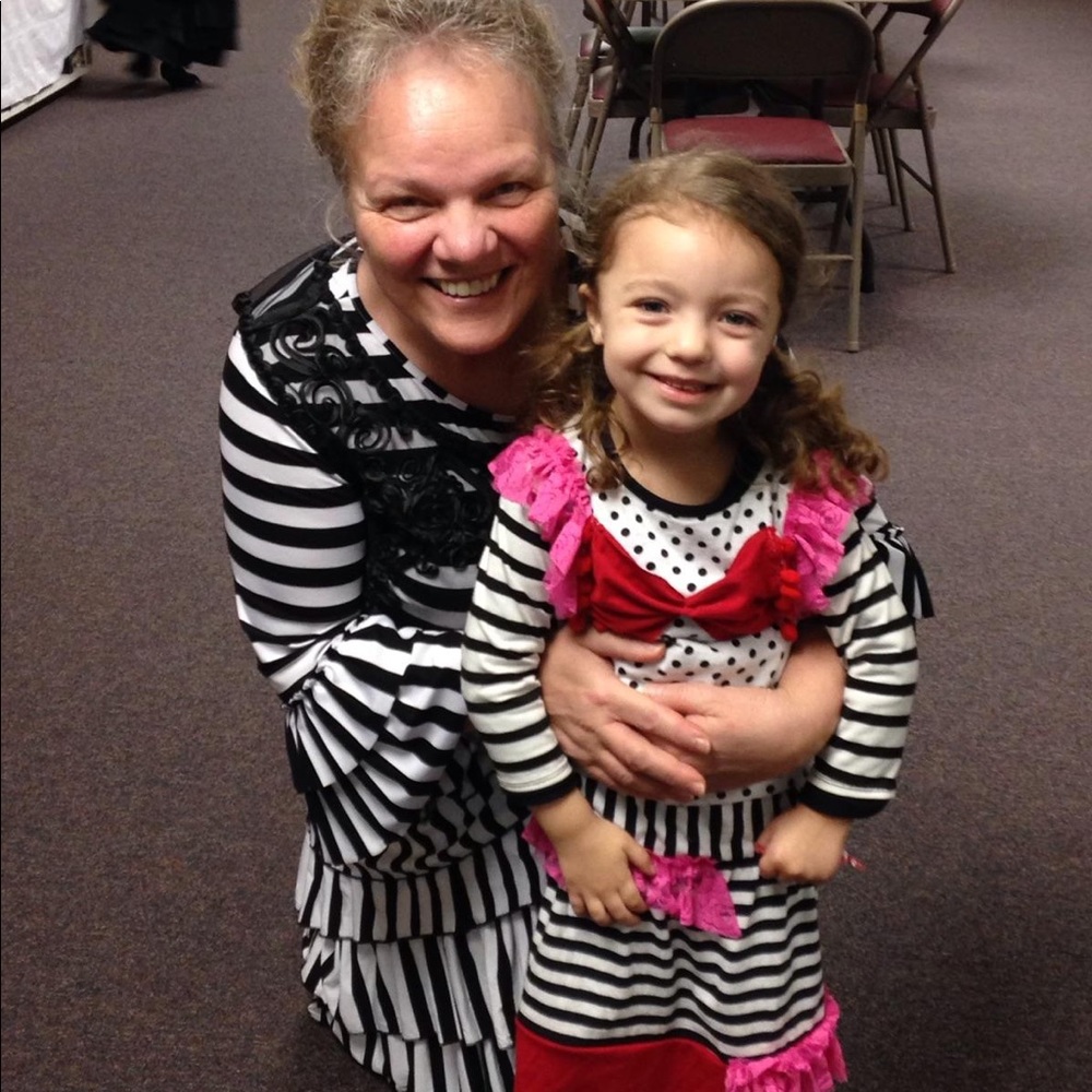 Meet your Posher, Annette